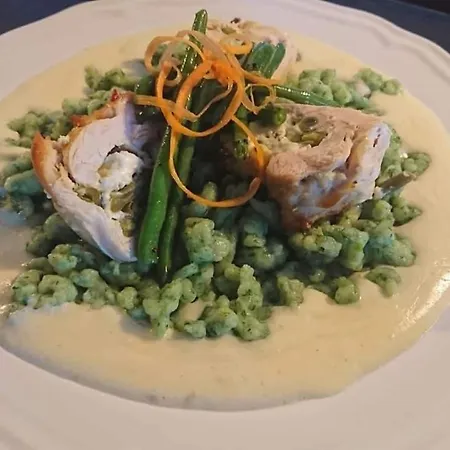 Pensión A Reštaurácia Hanišberg 3*